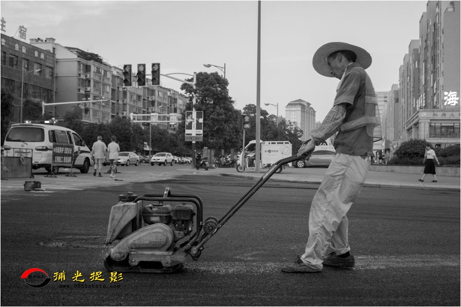 046����������·�������   5.jpg