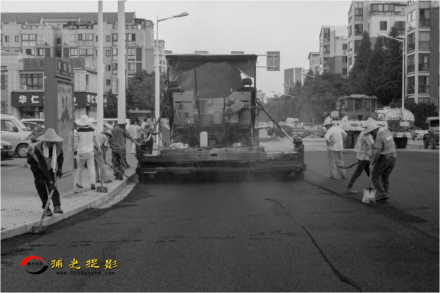 046����������·�������  3.jpg