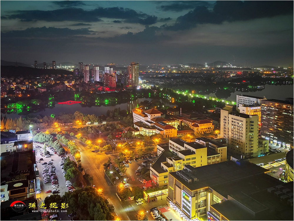 ��ʫ��ҹɫ�� ����÷.jpg