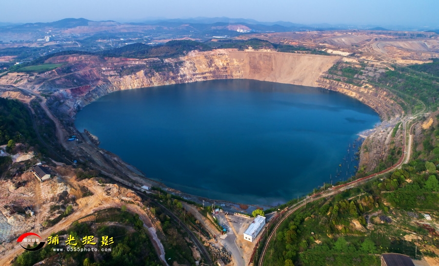 ��ɽ������ �����.jpg