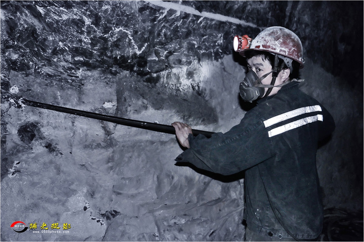 ʯ������  ֣�ı����飩.jpg