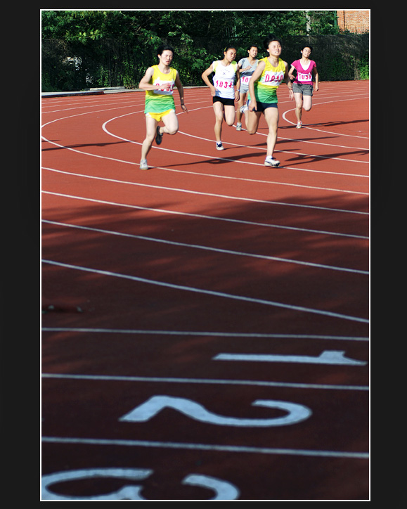 �о��˻���ί����ھٰ조�׵��Ӿ�����������Ӱ����������