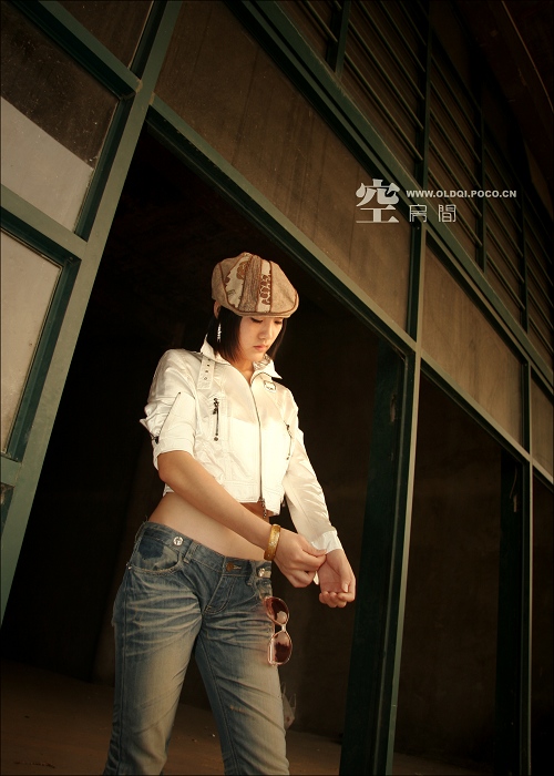 ��  ����..