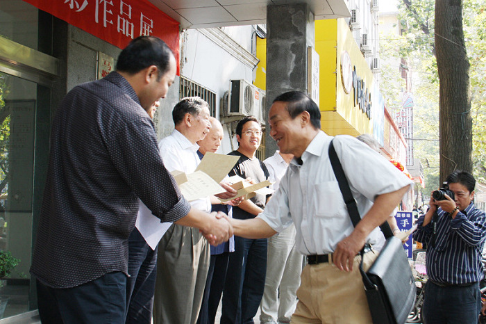 ������̡�����ɽ��������Ӱ��Ʒչ��Ļ