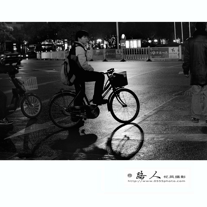 ɨ��Ƭ ��·�ˡ�