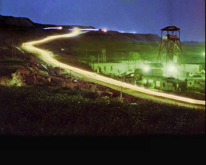 ��ɽ֮ҹ �ƴ�ҵ.jpg