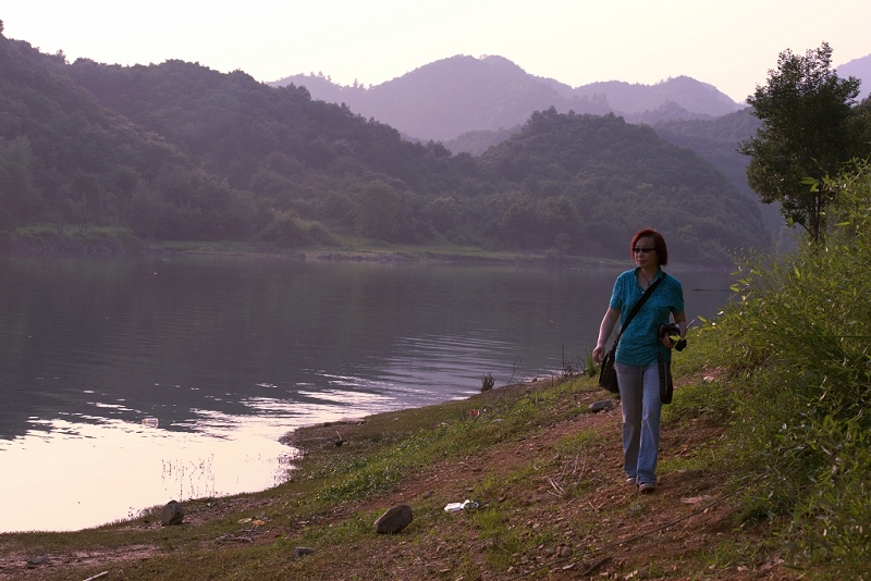 Ϧ�������Ů